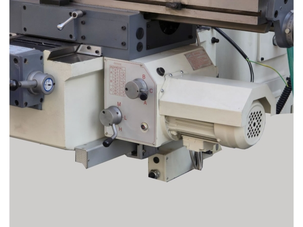 Dettagli fresatrice Carrera 600