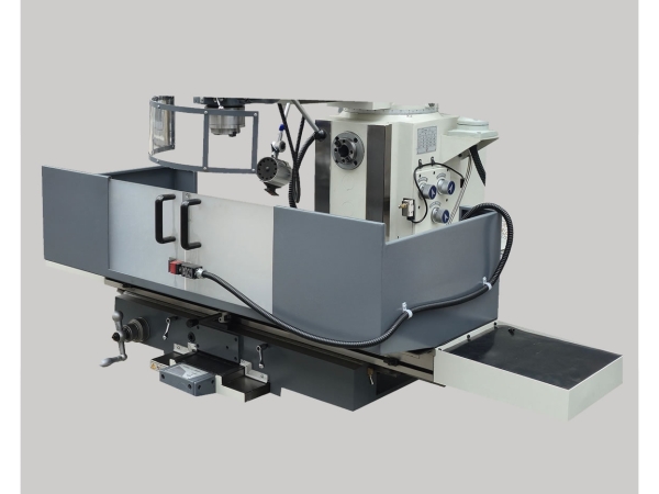 Dettagli fresatrice Carrera 700